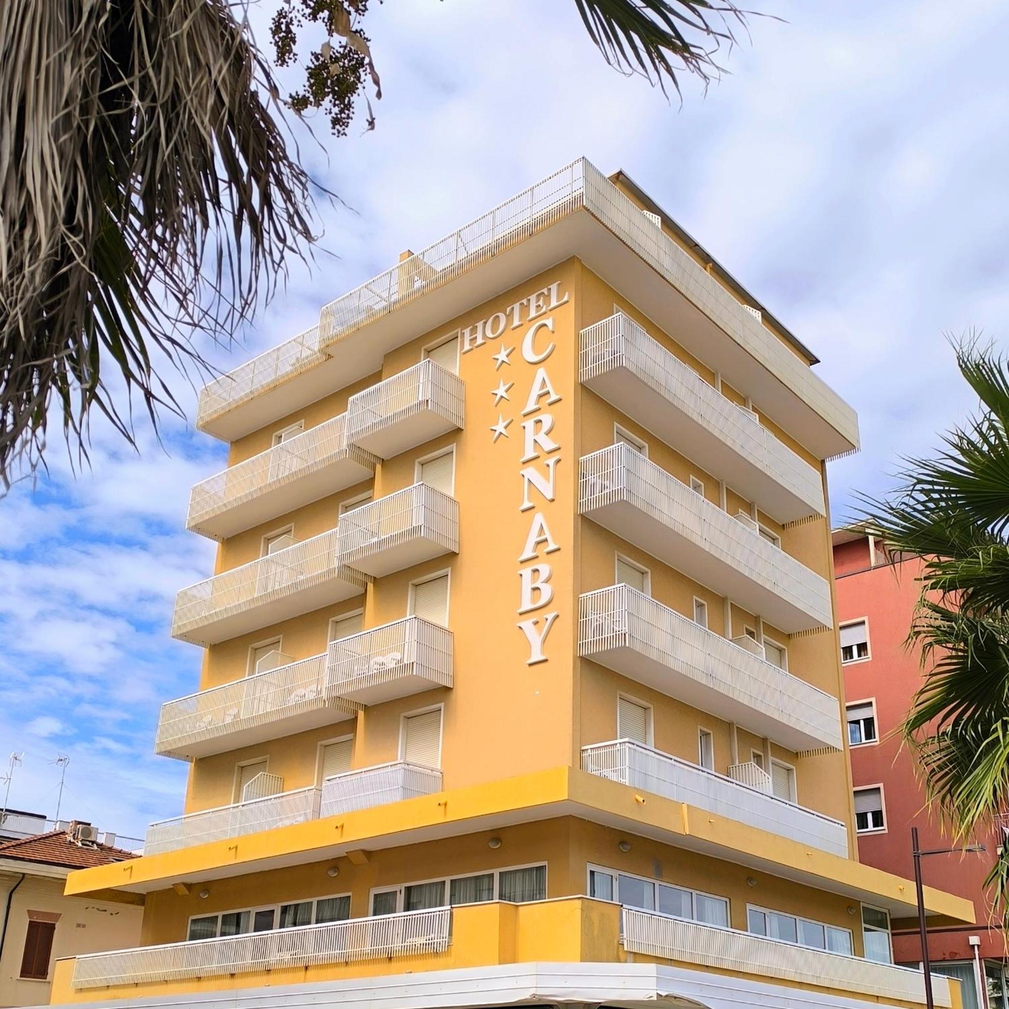 Hotel Carnaby Rímini Exterior foto